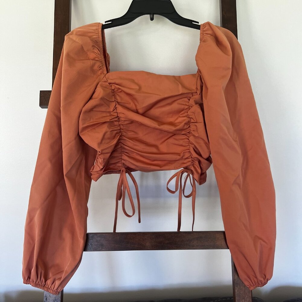 Cropped Long Sleeve Top